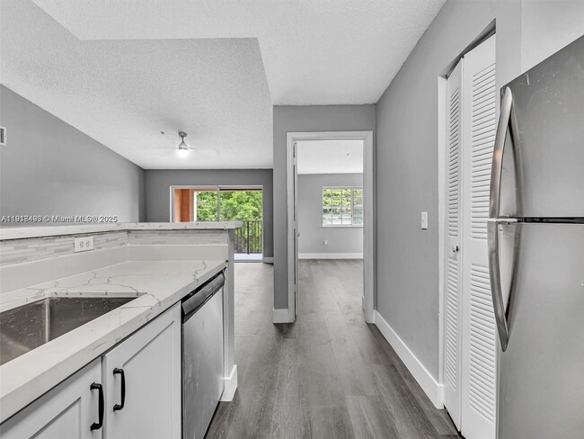 Building Photo - 2071 Renaissance Blvd