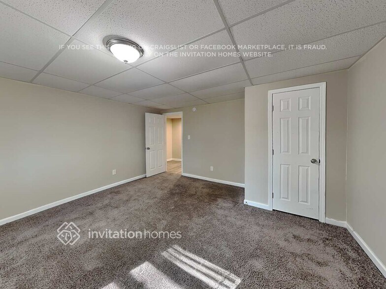 Building Photo - 38 Cooper Lake Rd SW