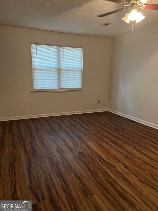 Building Photo - 9579 Briar Creek Ln