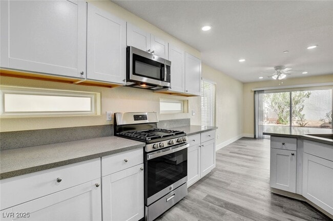 Building Photo - 8824 Cornwall Glen Ave