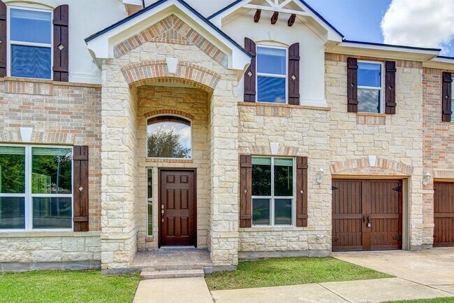 Building Photo - 309 Camperdown Elm Dr
