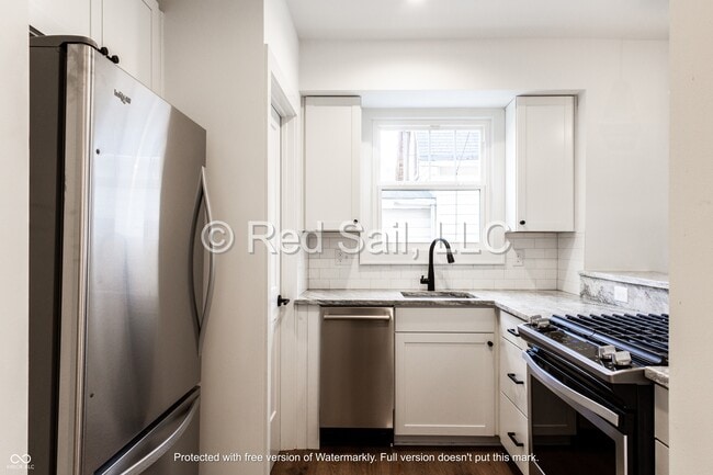 Building Photo - 1302 Tecumseh St