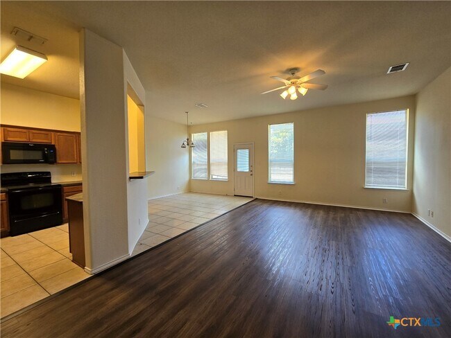 Building Photo - 345 Placid Meadow