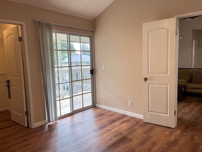 Building Photo - 68-3890 Lua Kula St Apt 1605