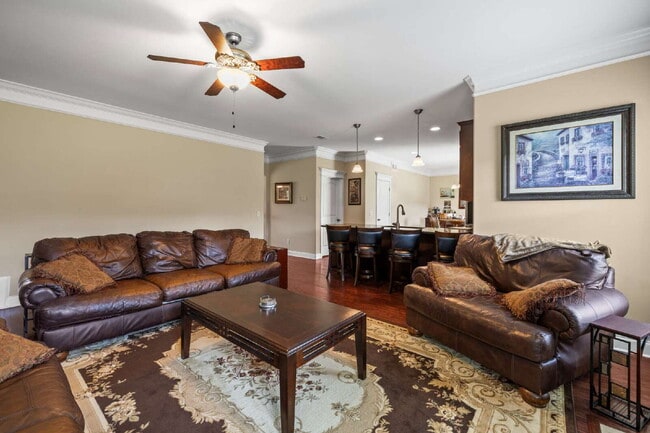 Building Photo - Spacious 5-Bedroom Home for Rent in Rincon!
