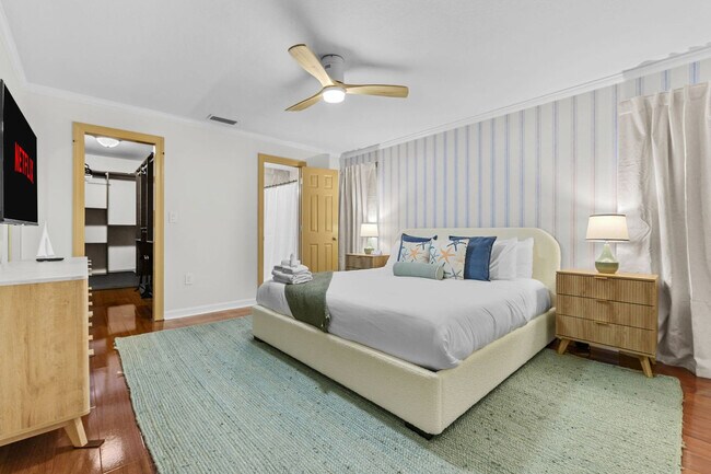 Building Photo - 9414 Laura Anne Dr