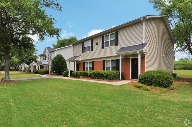 Building Photo - Villas at Lakewood Apartment Homes