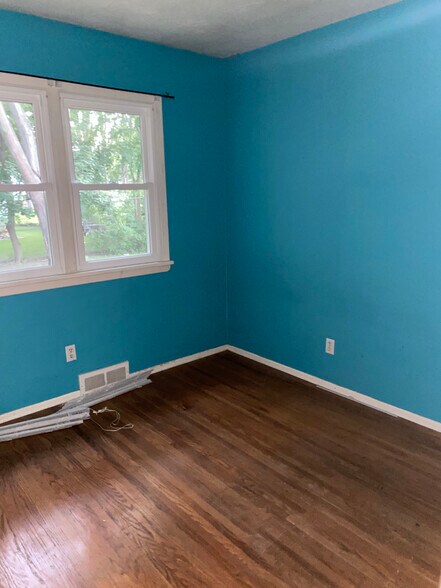 Building Photo - 33 Ballantyne Rd