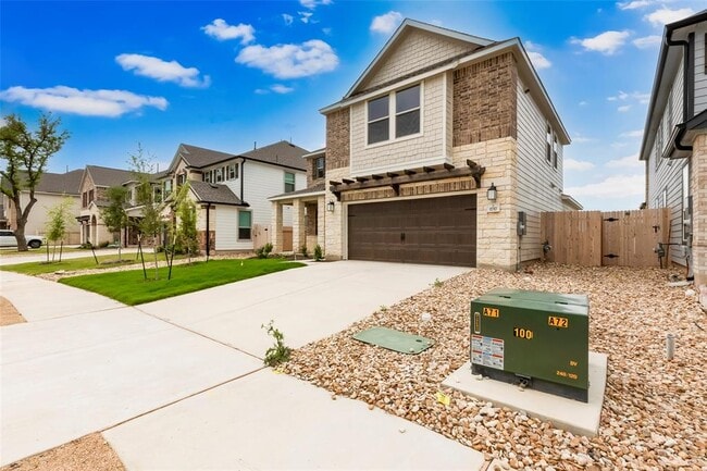 Building Photo - 1717 River Plateau Dr