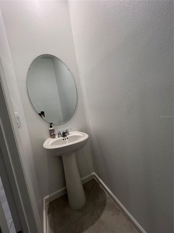 Building Photo - 9055 Beach Tea Wy