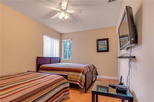 Building Photo - 6751 Boca Pines Trail