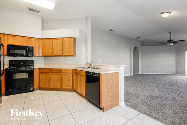 Building Photo - 4406 Country Hills Blvd