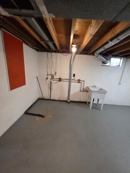 Building Photo - 3187 Licking Valley Rd