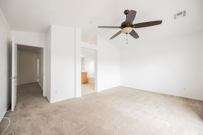 Building Photo - 3 bedroom - 2 story home located in 89141