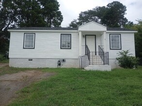 Building Photo - 1044 Jackson St