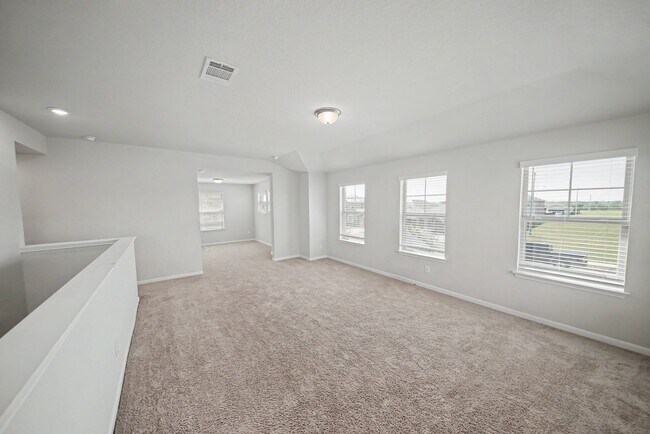 Building Photo - 3037 Beringer Blvd