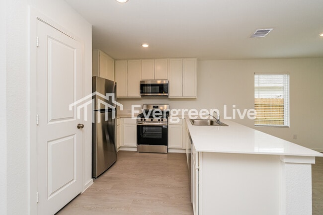 Building Photo - 442 Southern Magnolia Wy