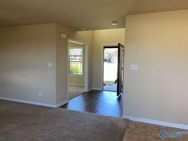 Building Photo - 356 Smith Vasser Rd