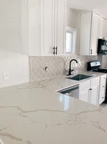 Building Photo - 25612 Lucille Ave