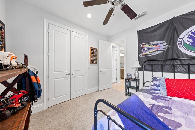 Building Photo - 802 Raihope Way