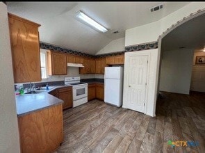 Building Photo - 1706 Boydstun Loop