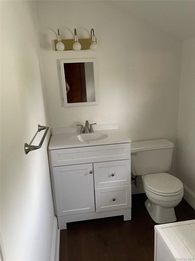 Building Photo - 56 Nassau Blvd