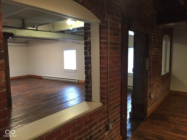 Building Photo - 501 Madison Ave