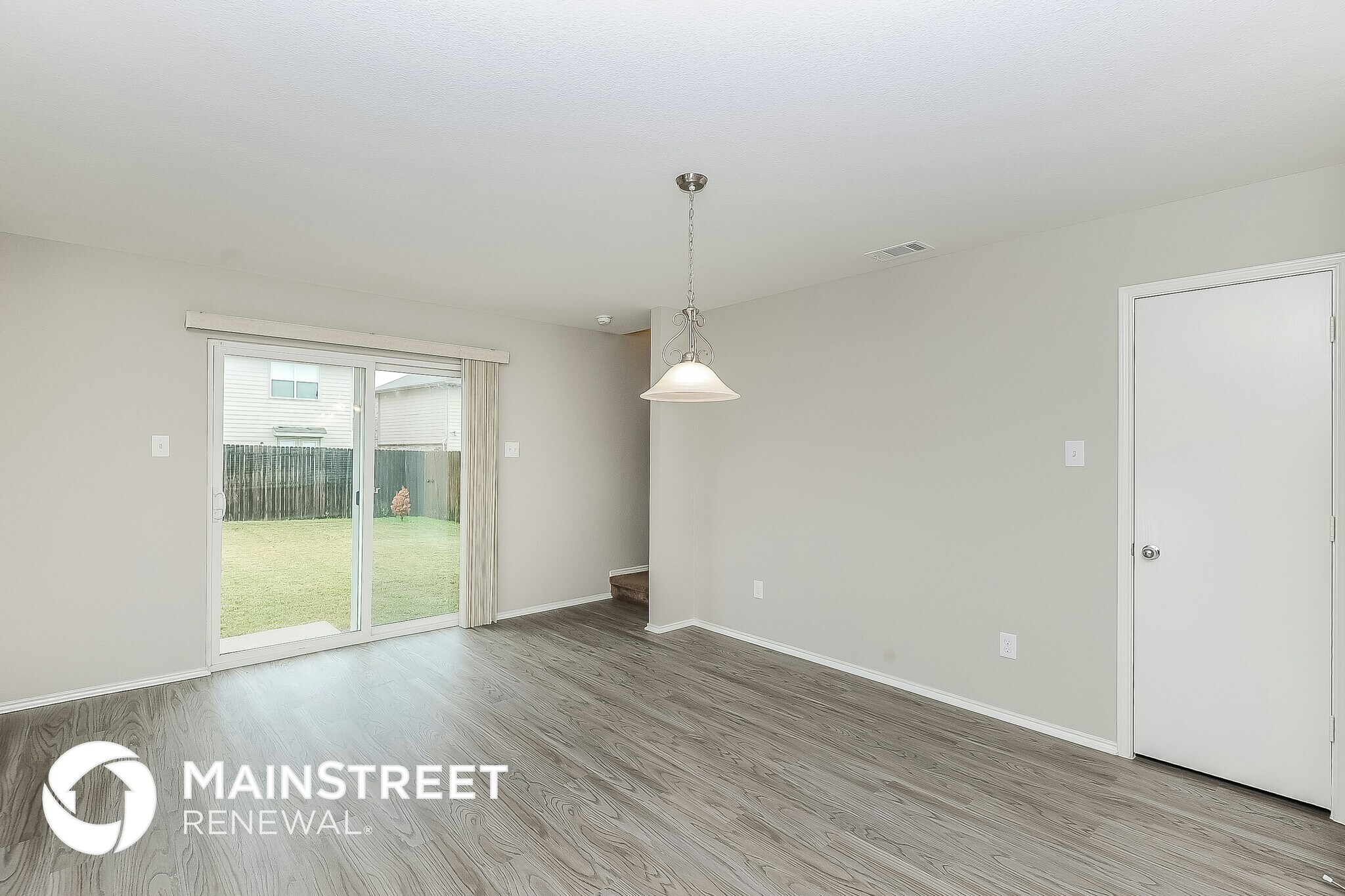 Building Photo - 8536 Star Thistle Dr