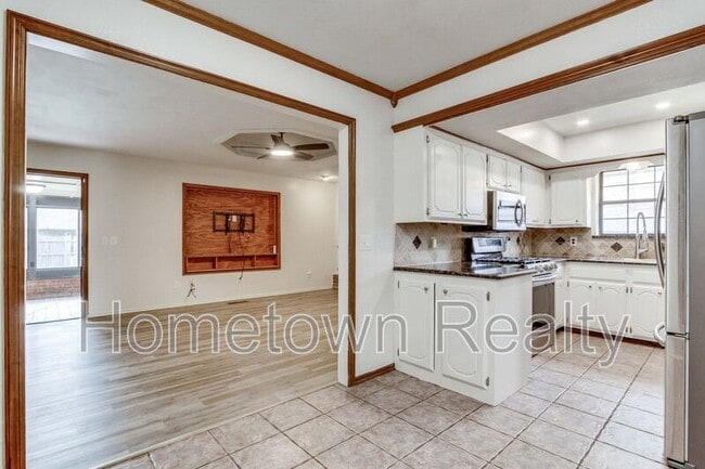 Building Photo - 13308 Marsh Ln