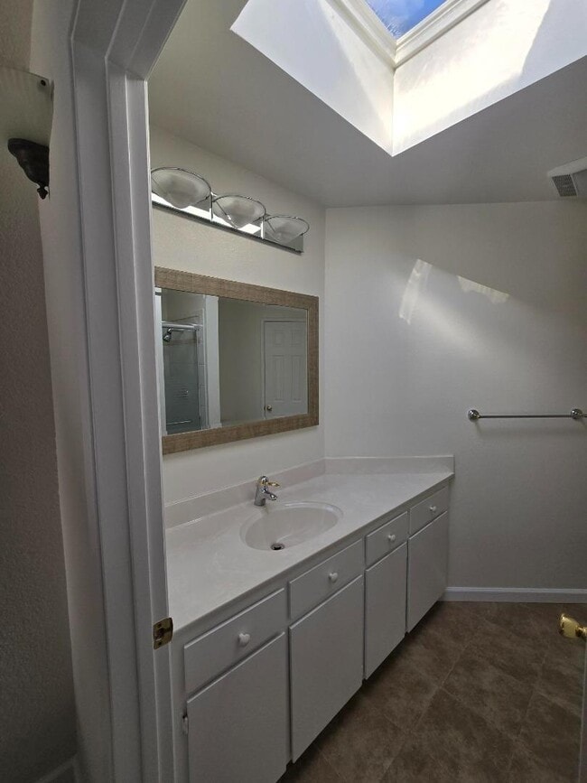 Building Photo - 119 Harbor Seal Ct