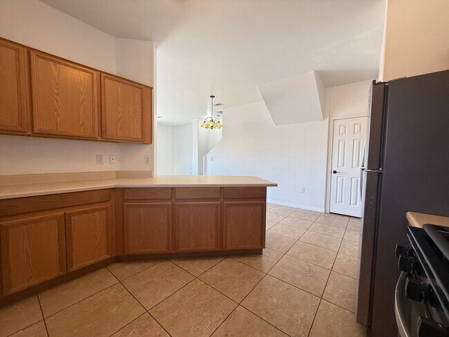 Building Photo - 9303 Gilcrease Ave