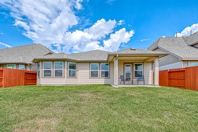 Building Photo - 3206 Dry Creek Dr