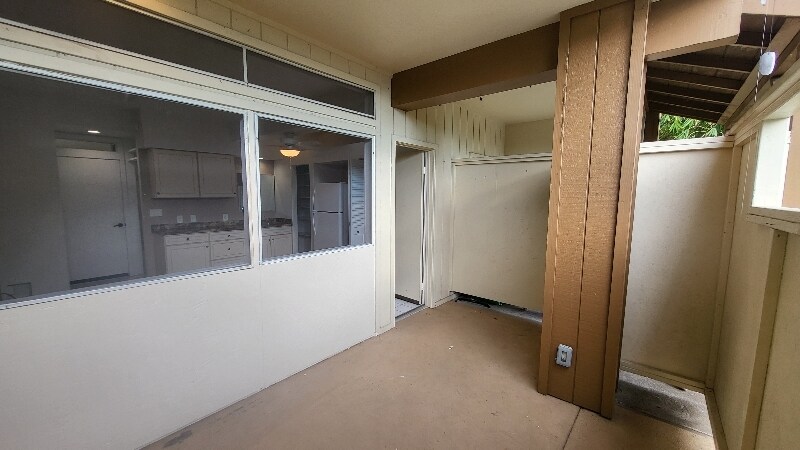Building Photo - 77-116-116 La'aloa Ave