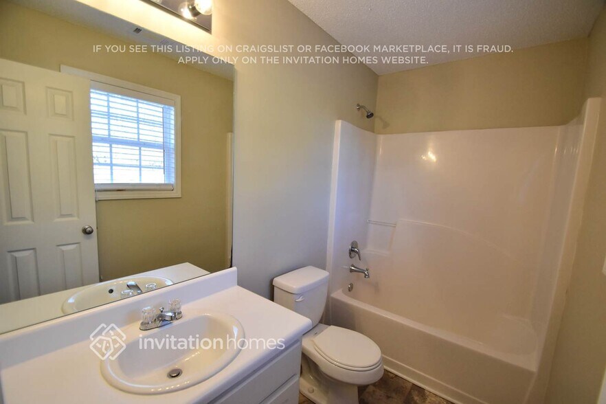 Building Photo - 543 Kristin Ln