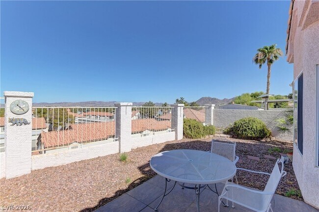 Building Photo - 362 Promontory Dr