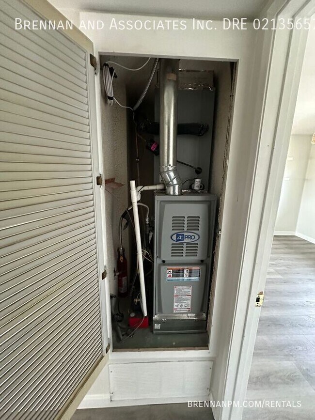 Building Photo - 2861 B St