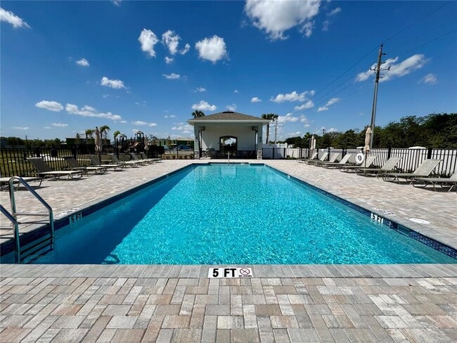 Building Photo - 3160 Emerald Acrs Ln