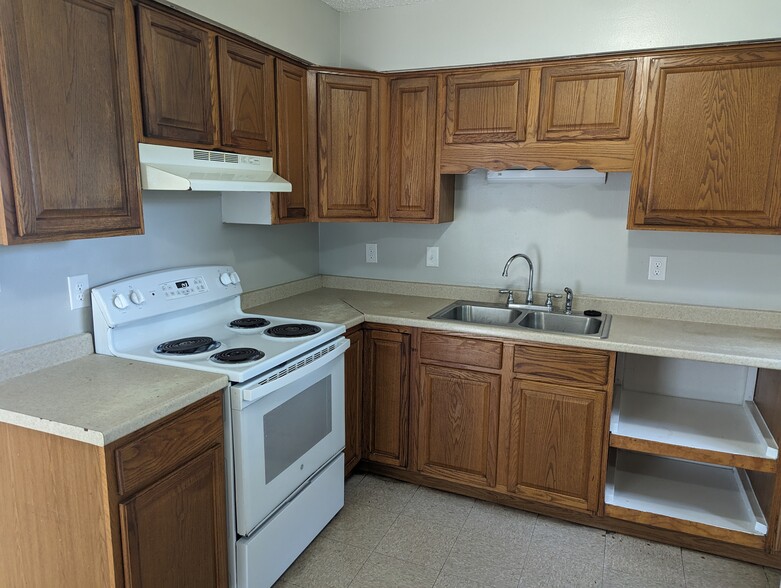 Building Photo - 1302 N Nancy Ter