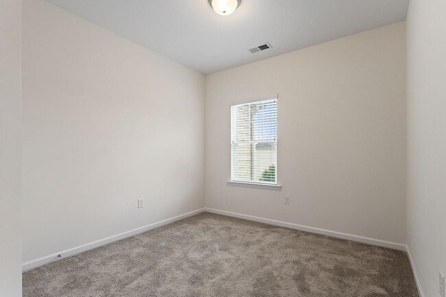 Building Photo - 1928 Austin Ridge Pky