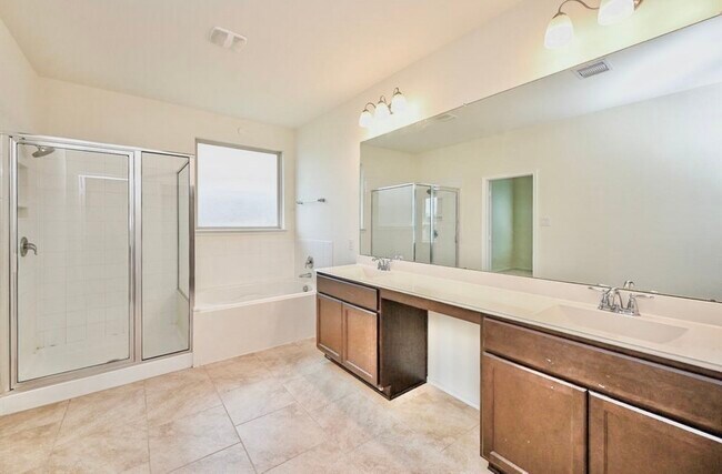 Building Photo - 4511 Stolz Trail