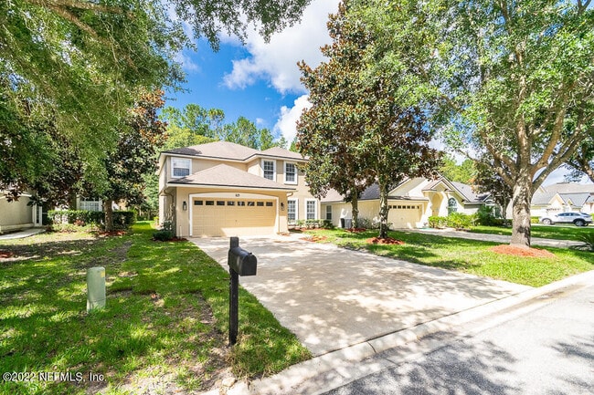 Building Photo - 825 Marjories Way