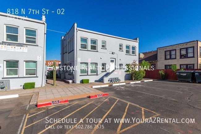 Building Photo - 818 N 7th St