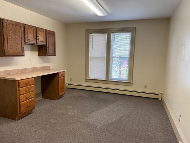 Building Photo - 46 N Main St