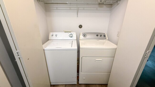 Building Photo - 2605 Calumet St