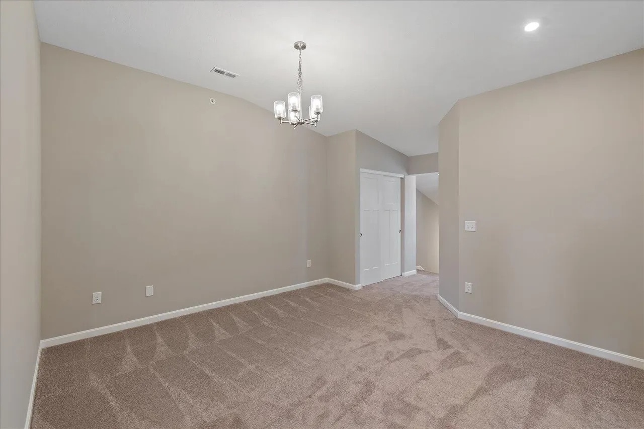 Dining Room/Office Space - 610 Foxhill Dr