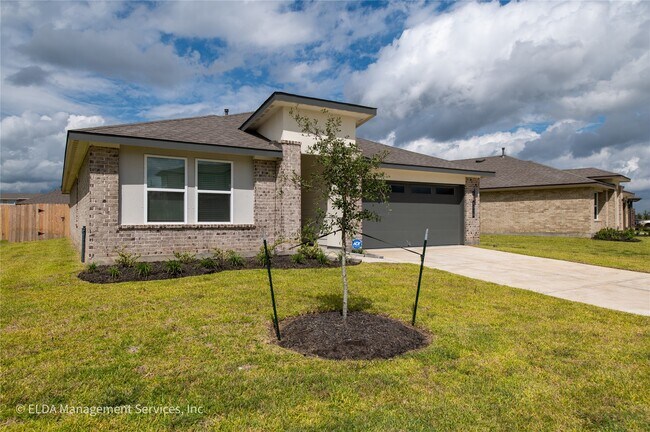 Building Photo - 8038 Brahman Ln