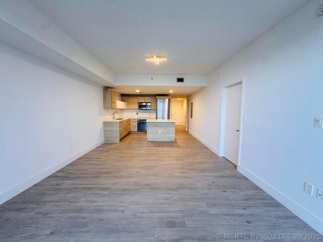 Building Photo - 16385 Biscayne Blvd