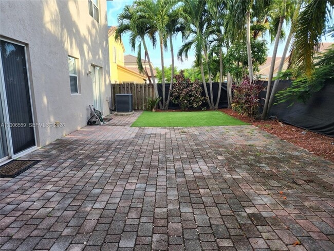 Building Photo - 23902 SW 108th Ave