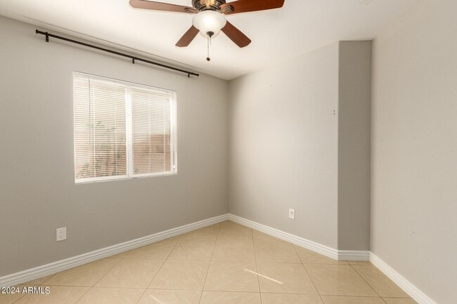 Building Photo - 3212 E Oraibi Dr