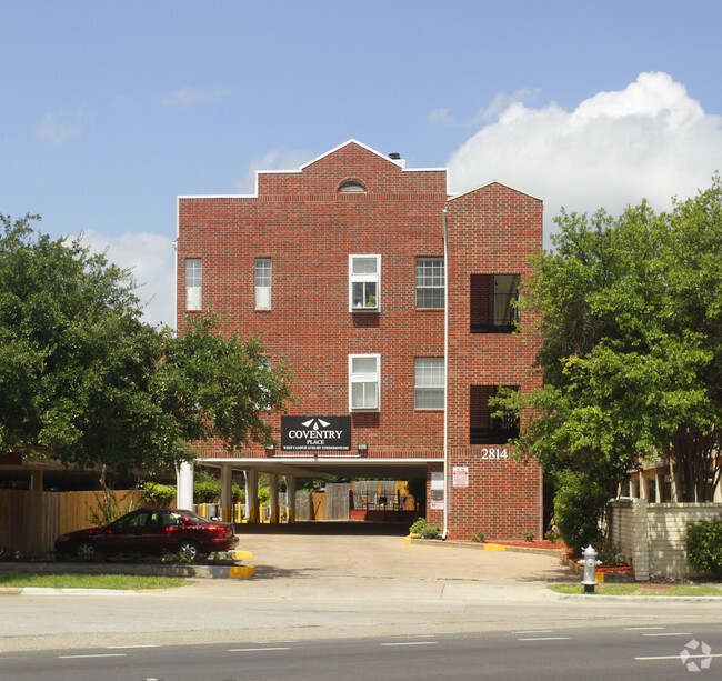 Primary Photo - Coventry Place Apartments